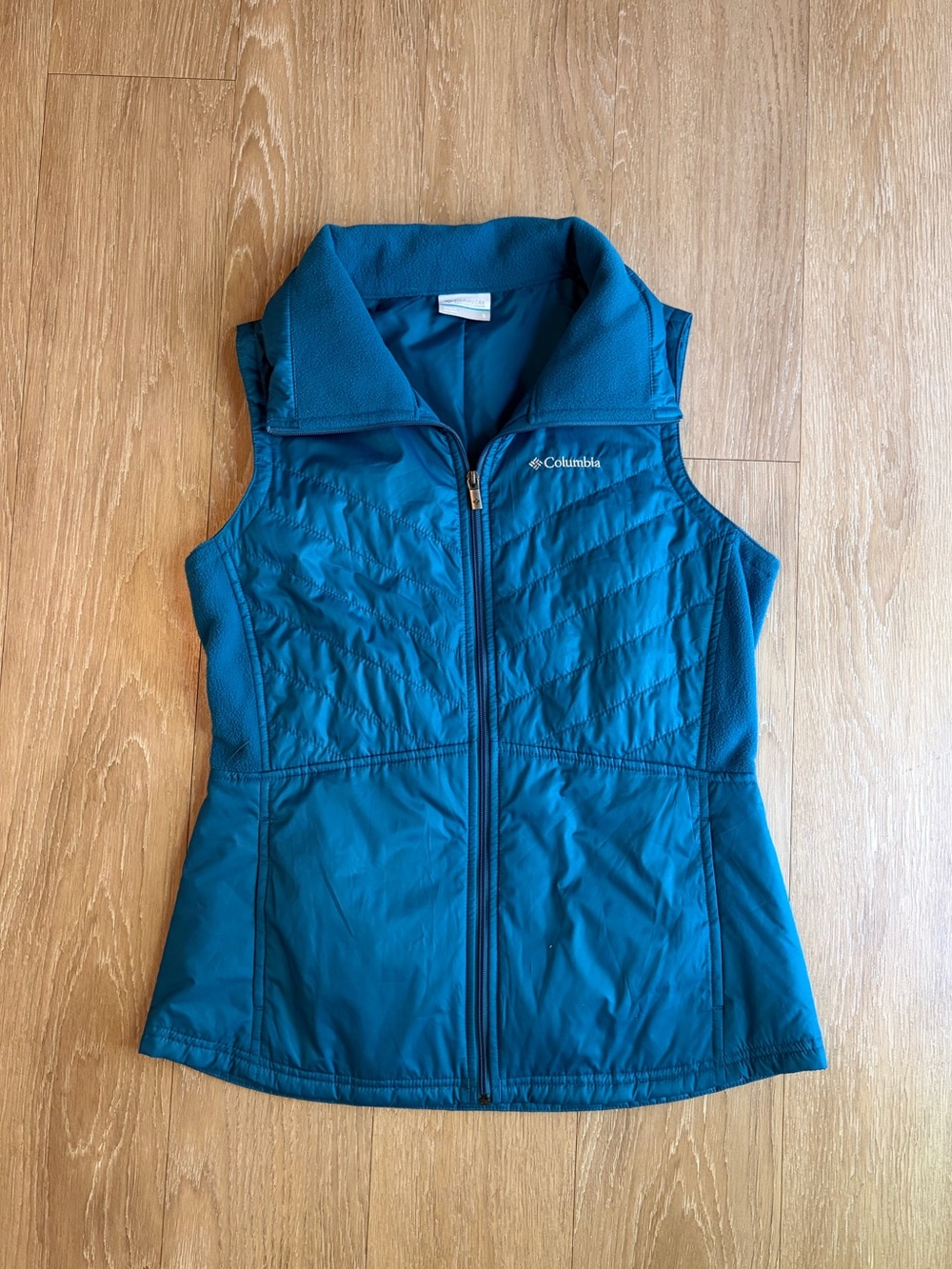 Columbia Blue Quilted Fleece Lined Vest